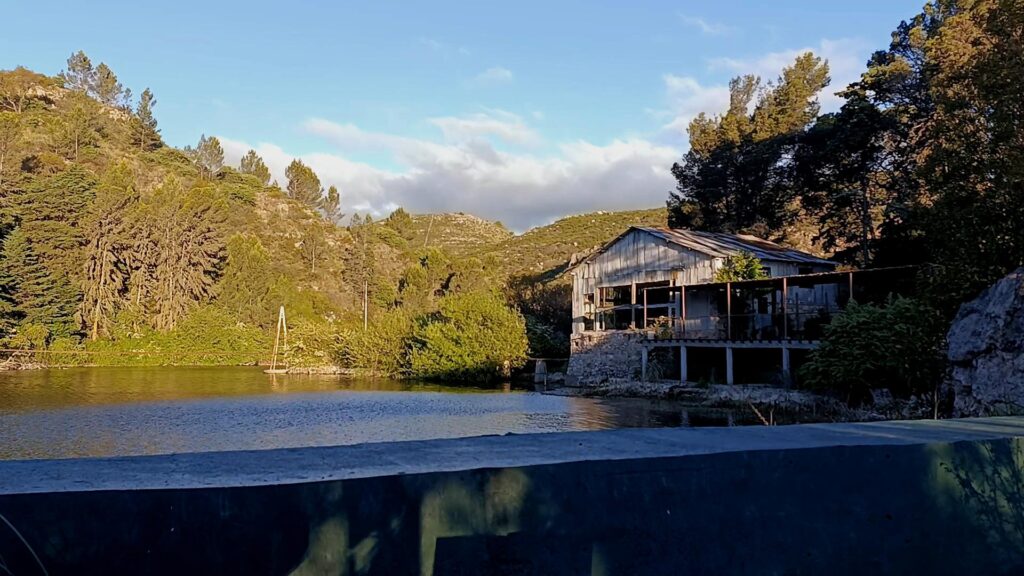 Dique San Jerónimo: Galpón